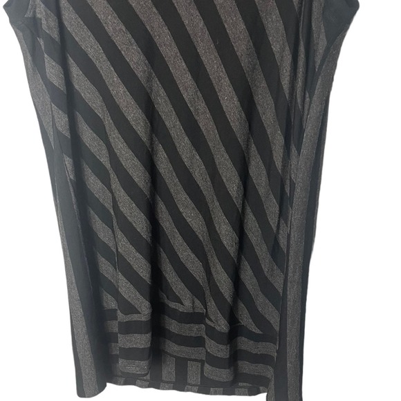 cabi Women’s Aligned Striped Tunic Tank Top Size Medium / Style 3630 - Picture 5 of 8